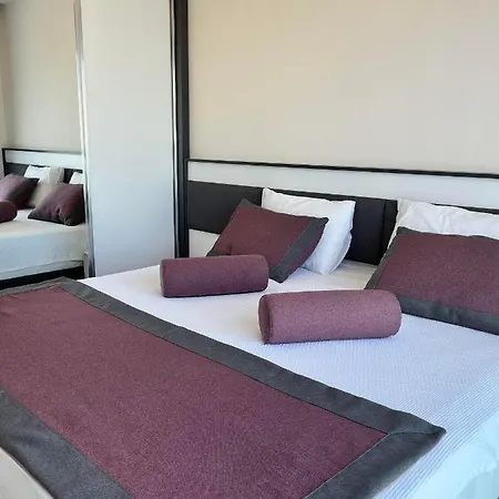 Family Suites In *